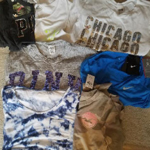 Women's Tops/Shirts Size XS